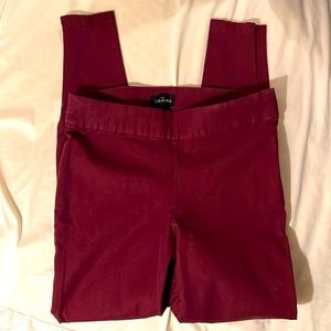 White House Black Market maroon “The Legging” - great for work! Size 4